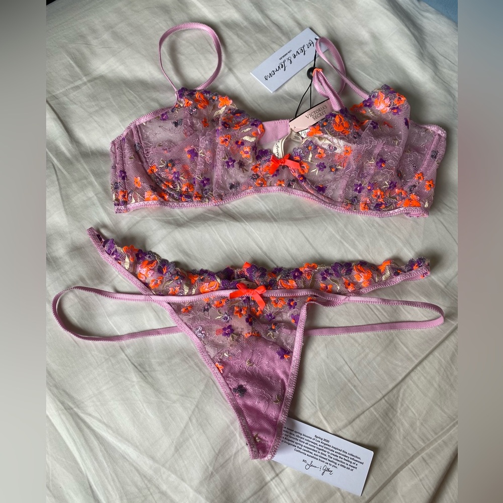 VS FOR LOVE AND LEMONS SET
